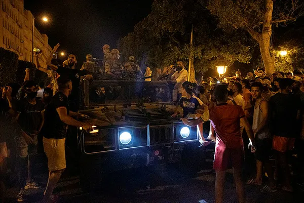Son dakika: Türkiye'den Tunus'taki darbe girişimi hakkında sert tepki - 4