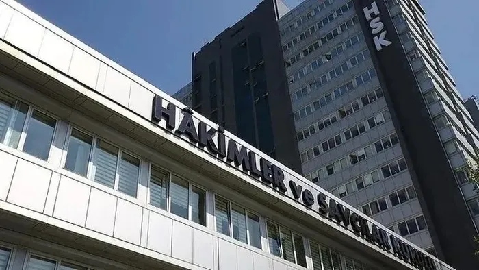 Kadın hakim hakkında soruşturma başlatıldı! Yasak aşk, uyuşturucu partisi, rüşvet.... | Pes dedirten detaylar - 9