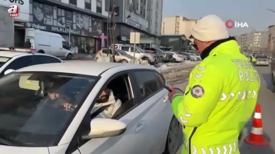 Yüksekova’da emniyet kemeri denetimi