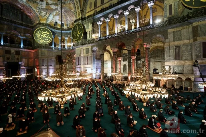 Ayasofya Camii'nde Regaip Kandili coşkuyla idrak edildi 5