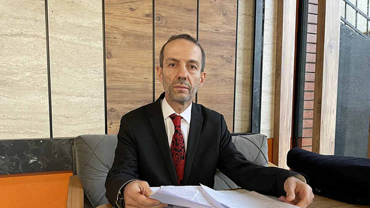 YRP'de AK Parti hazımsızlığı! Kurum'u öven MKYK üyesi Akyüz disipline gönderildi: Saadet gibi yok olup giderler