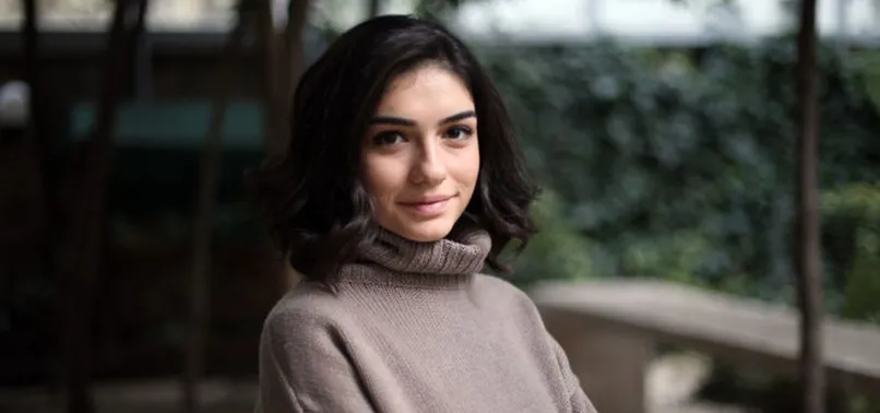Ünlü oyuncu Hazar Ergüçlü'ye PKK sorgusu