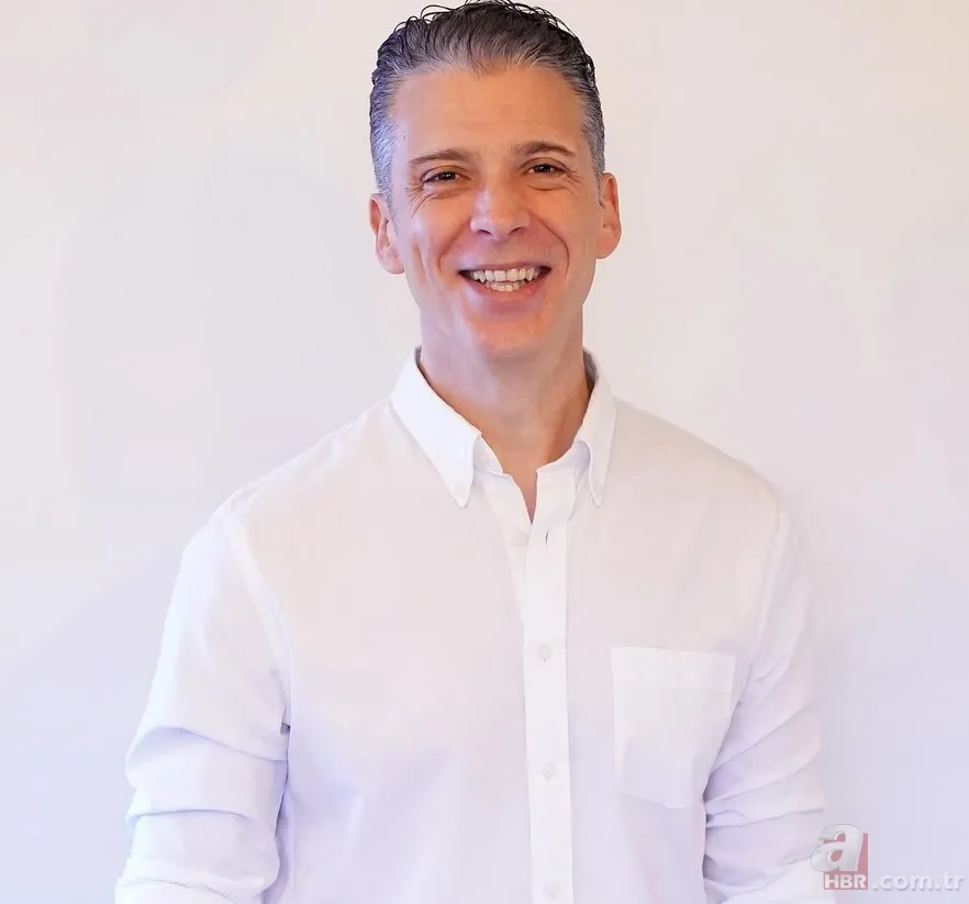 Evleniyor mu? Bülent Şakrak'ın eski eşi Ceyda Düvenci'den yüzüklü paylaşım! 5