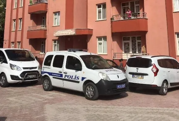 Konya'da 20 kez bıçaklanarak öldürülen kadının küçük kızı: Para verin annemi yaşatsınlar - 3