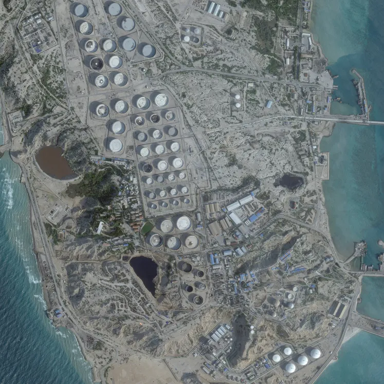 Trump'ın İran'ı çökertme planı: Hark Adası