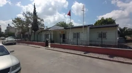adanada-saglik-merkezinde-skandal-hastalarini-taciz-eden-doktor-aciga-alindi-1652260682696.jpg Adana’da sağlık merkezinde skandal! Hastalarını taciz eden doktor açığa alındı - 3