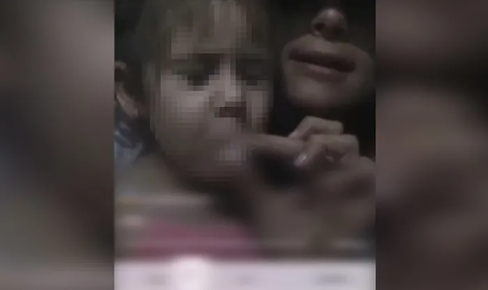 Betül Aşçı isimli kadın kardeşine zorla sigara içirdi! Sosyal medya ayaklandı - 2