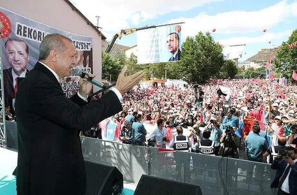1688618094930.jpeg Başkan Recep Tayyip Erdoğan teşekkür ziyaretlerine başlıyor! İlk durak en çok oyu aldığı Bayburt - 3