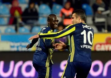 Fenerbahçe'den Sow'a özel forma