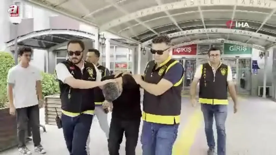 İş yeri müdürünü öldüren şahıs yakalandı