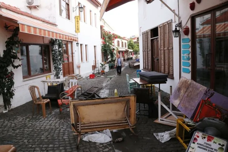 Depremin merkez üssünde dikkat çeken kare!