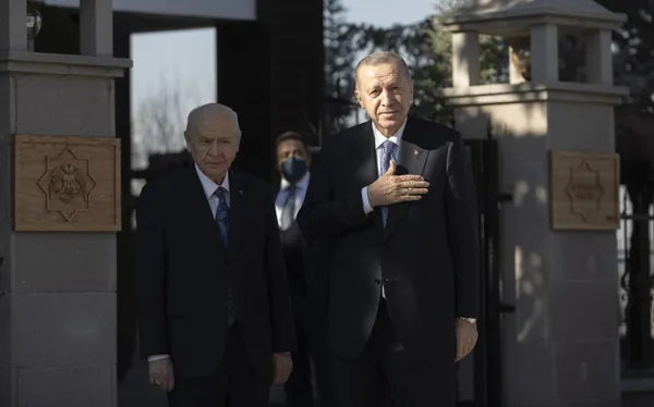 Ankara'da 'Cumhur' zirvesi: Başkan Recep Tayyip Erdoğan MHP Lideri Devlet Bahçeli ile bir araya geldi - 1