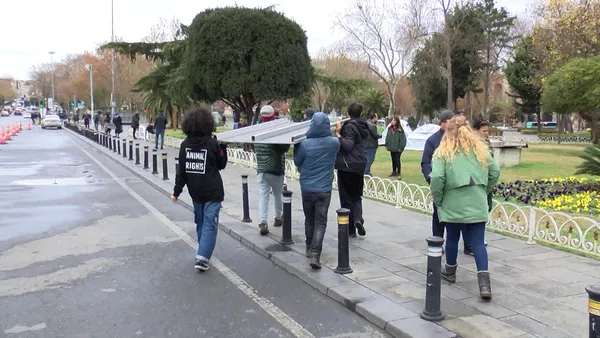 İBB önündeki fayton protestosunda gerginlik! "Direnişimizin sebebi Ekrem İmamoğlu'nun..." - 3