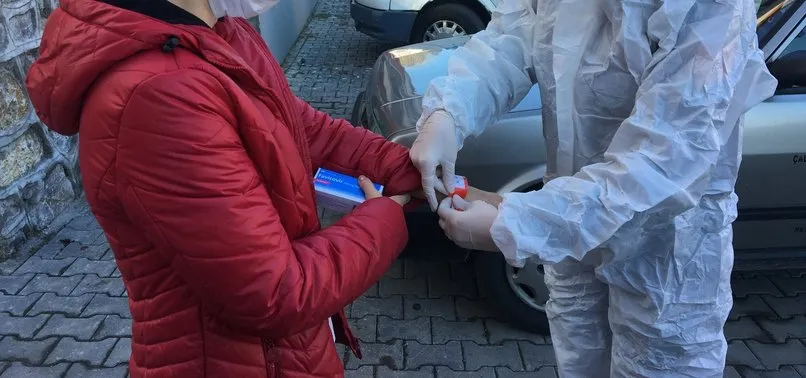 Uygulanmaya başlandı! Bartın'da koronavirüs hastalarına barkodlu bileklik