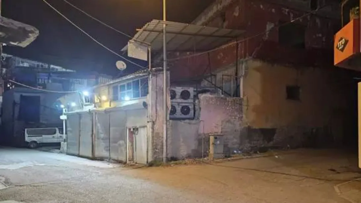 Adana'da yolda yürürken saldırıya uğradı hayatını kaybetti!