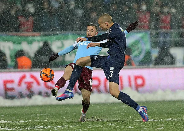 penaltilarla-gelen-hat-trick-caykur-rizespor-3-2-trabzonspor-mac-sonucu-ozet-1647631345870.jpg Penaltılarla gelen Hat -Trick! Çaykur Rizespor 3-2 Trabzonspor (MAÇ SONUCU-ÖZET) - 1