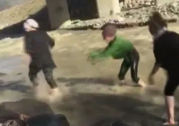 Bingöl'de feci olay! İki lise öğrencisinin son anları kamerada!