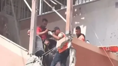 İsrail Gazze’de hastanede vurdu!