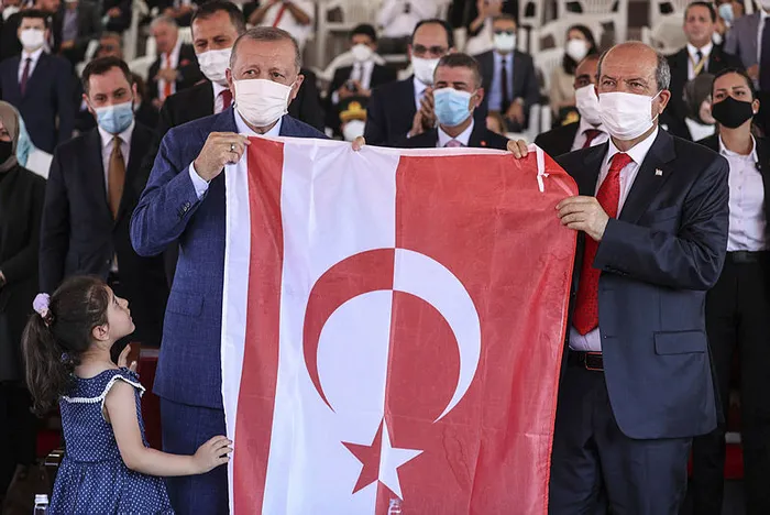 son-dakika-kktcden-bmye-rum-kesimiyle-isbirligi-onerisi-1656693617056.jpg Son dakika: KKTC'den BM'ye Rum kesimiyle işbirliği önerisi! "Şimdi top Rum tarafında" - 3