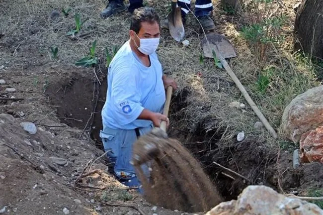 Antalya'da polisi alarma geçiren olay! Hemen kazı yapıldı - 3