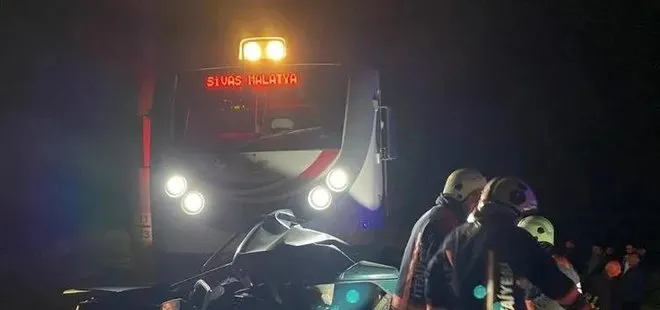 Malatya’da feci kaza! Hemzemin geçitte tren otomobile çarptı: 1 ölü
