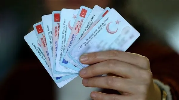 igadan-kktcye-gidecek-yolculara-eski-tip-kimlik-karti-uyarisi-1624989186381.jpg Eski TC kimlik kartları artık geçerli olmayacak! O ülkeye seyahat edeceklere kritik uyarı | YENİ TC KİMLİK KARTI NASIL ALINIR? - 9