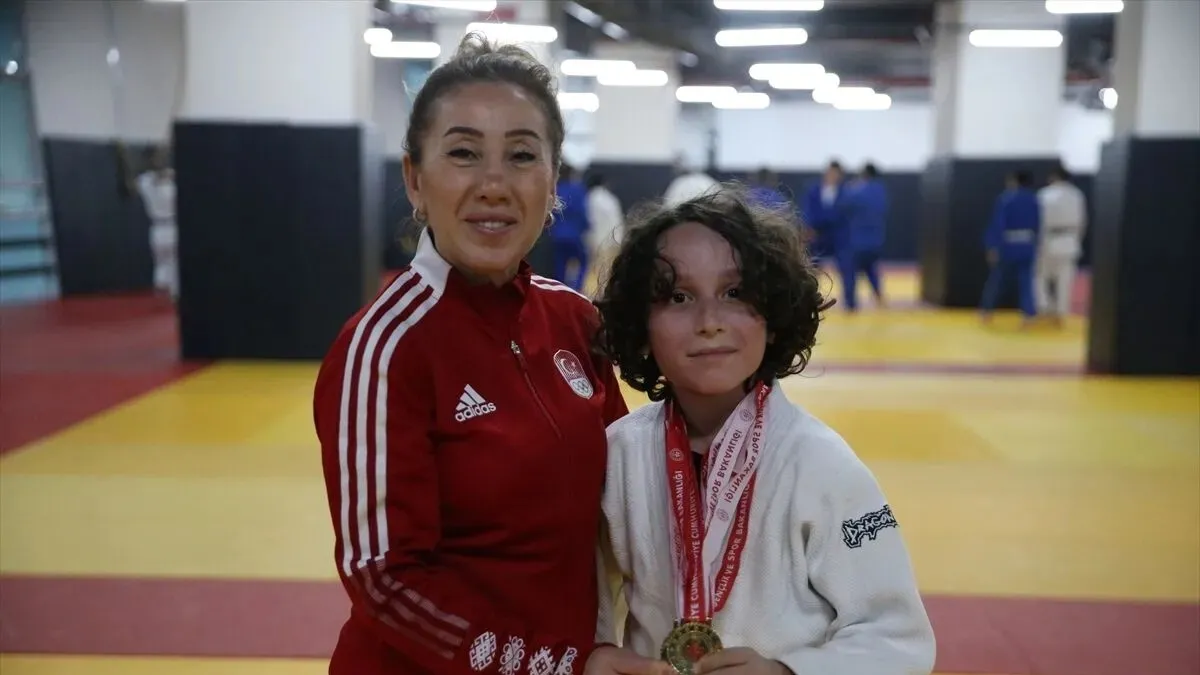 Milli judocu Kerem Gündoğdu Balkan şampiyonluğu hedefiyle çalışıyor