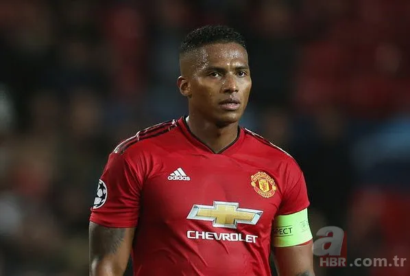 Sezon sonu sözleşmesi bitecek futbolcular 2019! Yok böyle bir fırsat 16