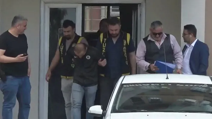 Tuzla'da çocuğu döven cani tutuklandı - 1