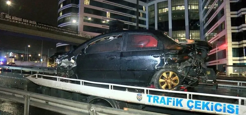 Son Dakika Istanbul Da Trafik Kazasi 1 Olu 2 Yarali