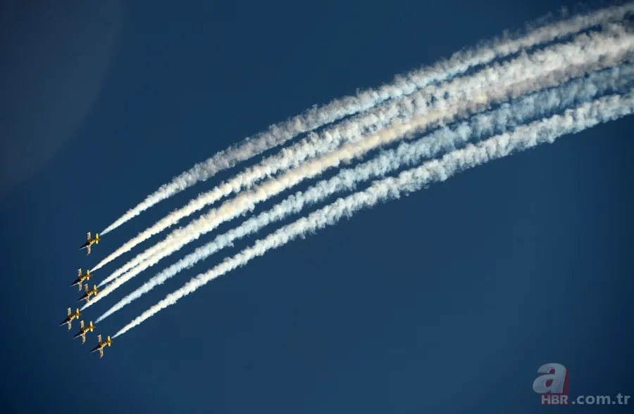 İran'dan Basra Körfezi'nde gövde gösterisi 17