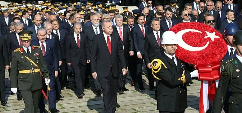 SON DAKİKA: Başkan Erdoğan ve devlet erkanından Anıtkabir'e ziyaret