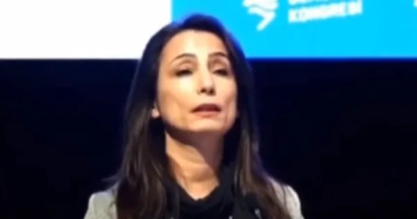 hdpli-tulay-hatimogullarindan-skandal-sozler-turkiyeye-soykirimci-dedi-terorist-basina-ozgurluk-istedi-1675005690540.jpg HDP'li Tülay Hatimoğulları'ndan skandal sözler: Türkiye'ye 'soykırımcı' dedi terörist başına 'özgürlük' istedi - 3