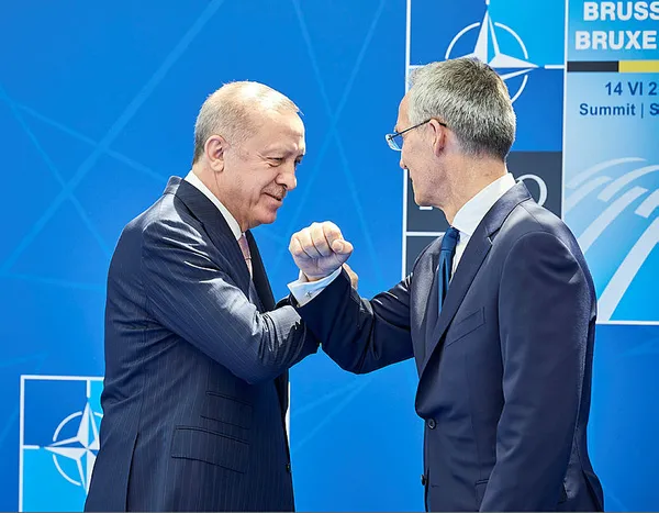 1623708713918.jpg Flaş NATO mesajı! Türkiye'nin ABD ve Avrupa tarafından iyi anlaşılması gerekiyor - 2