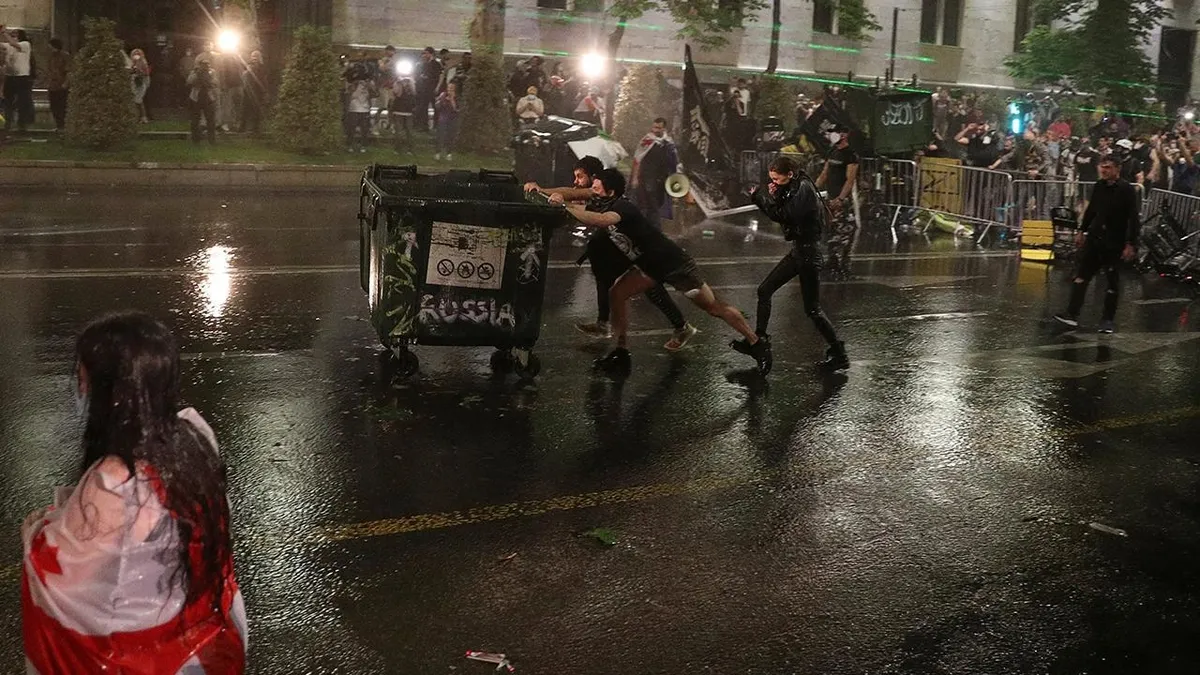 Gürcistan sokaklarında kaos devam ediyor