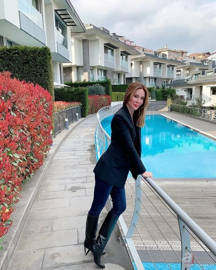 Nilperi Şahinkaya'nın 'diplomat kızı' sendromu! İşte ünlülerin takıntıları! 4