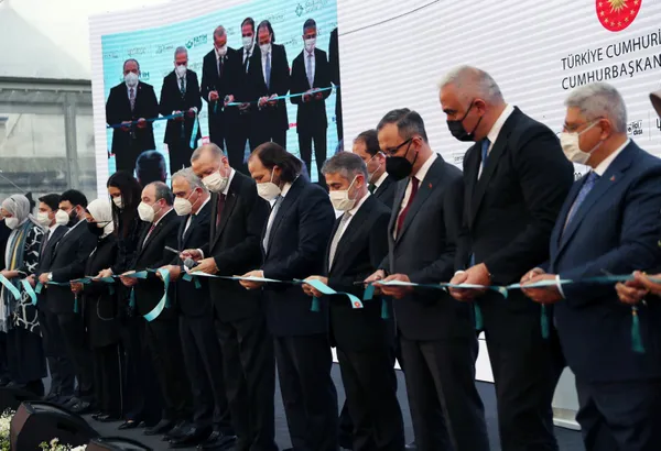 son-dakika-2-yeditepe-bienali-baskan-erdogan-imkanlarimizi-devreye-almaliyiz-1641560667599.jpg Son dakika: 2. Yeditepe Bienali | Başkan Erdoğan: İmkanlarımızı devreye almalıyız - 2