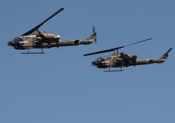Çukurca'da askeri helikoptere roketli saldırı