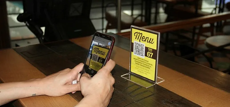 Istanbul Havalimani Nda Bir Ilk Daha Yolcular Yemek Siparislerini Qr Kodu Ile Verecek