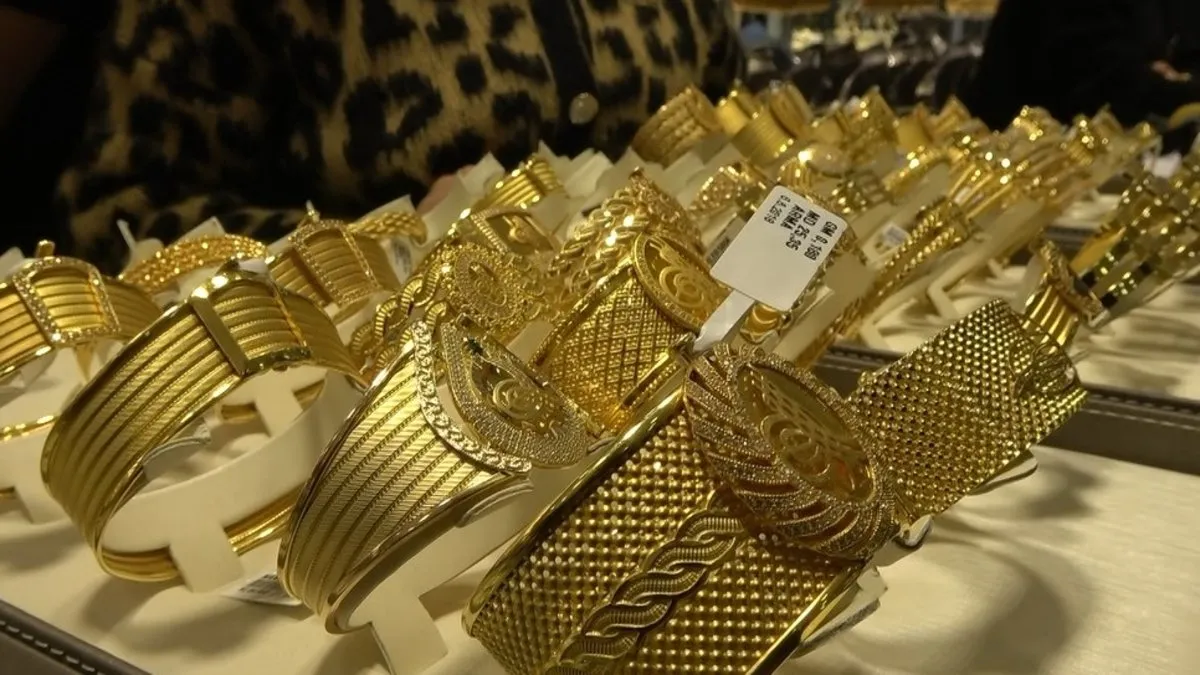 Döviz yatırımcıları yön mü değiştirdi? Altında sert yükseliş neyin habercisi? Uzman isim açıkladı