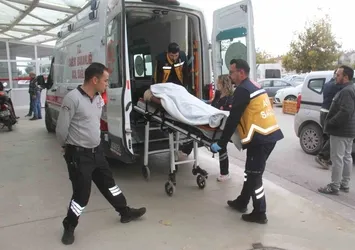 Beyşehir'de inşaattan düşen işçi yaralandı