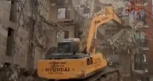 Avcılar’da yıkım faciası ucuz atlatıldı!