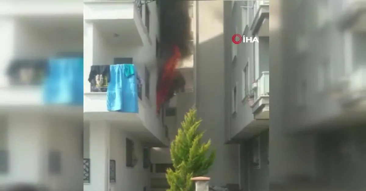 İstanbul Sancaktepe’de evin alevlere teslim olduğu anlar kamerada |Video