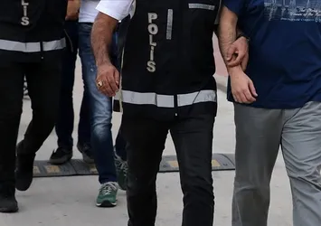 Son dakika: İzmir’de ByLock’çulara operasyon!