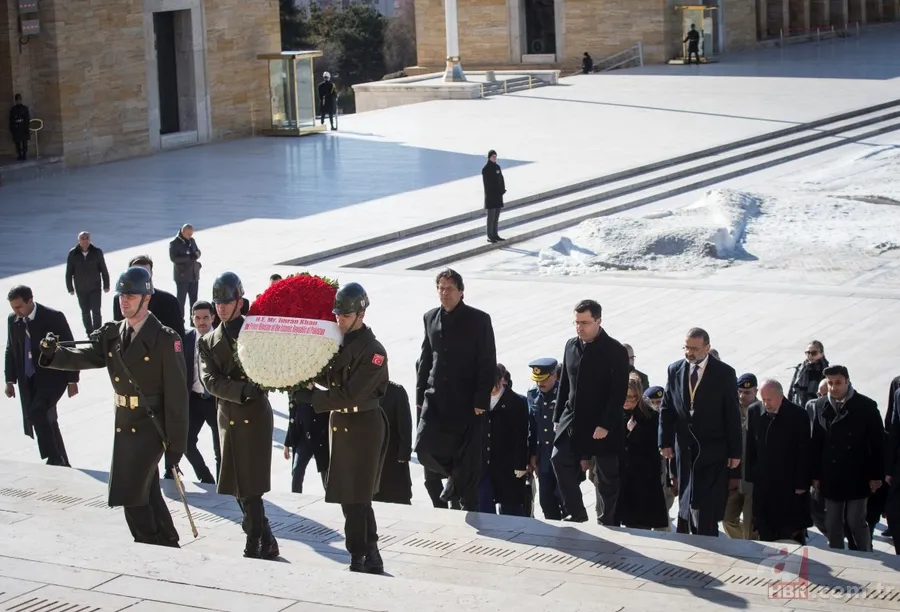 Başkan Erdoğan, Pakistan Başbakanı Khan’ı kabul etti 17