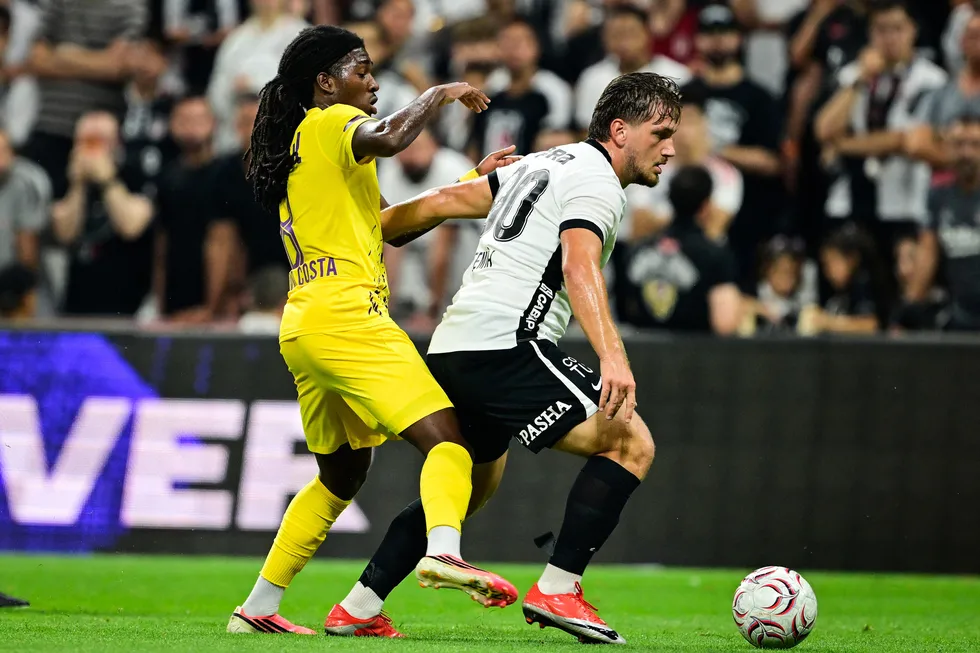 canli-besiktas-eyupspor-1786908319884.jpg Kartal perdeyi galibiyetle açtı! Maç sonucu: Beşiktaş 1-0 Eyüpspor - 1