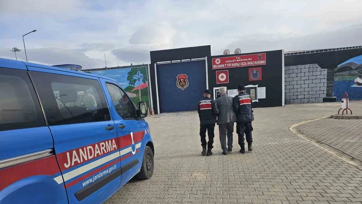 Hapis cezasıyla aranan şahsı jandarma yakaladı