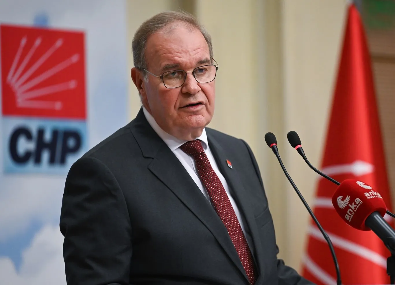 CHP'yi sarsan korsan toplantı! Faik Öztrak'tan flaş açıklama: Haberimiz yoktu