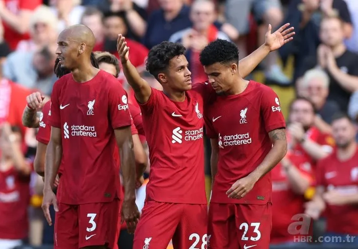 Liverpool’dan tarihi fark: Bournemouth’a gol olup yağdılar