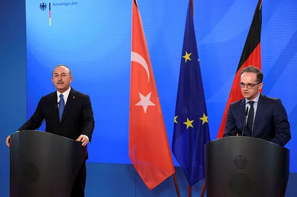 Son dakika: Bakan Mevlüt Çavuşoğlu'ndan Almanya'da flaş açıklamalar! Vize serbestisi ve AB'ye üyelik mesajı - 1